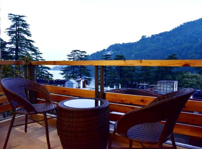Season Hotel Naini Tāl Exterior foto